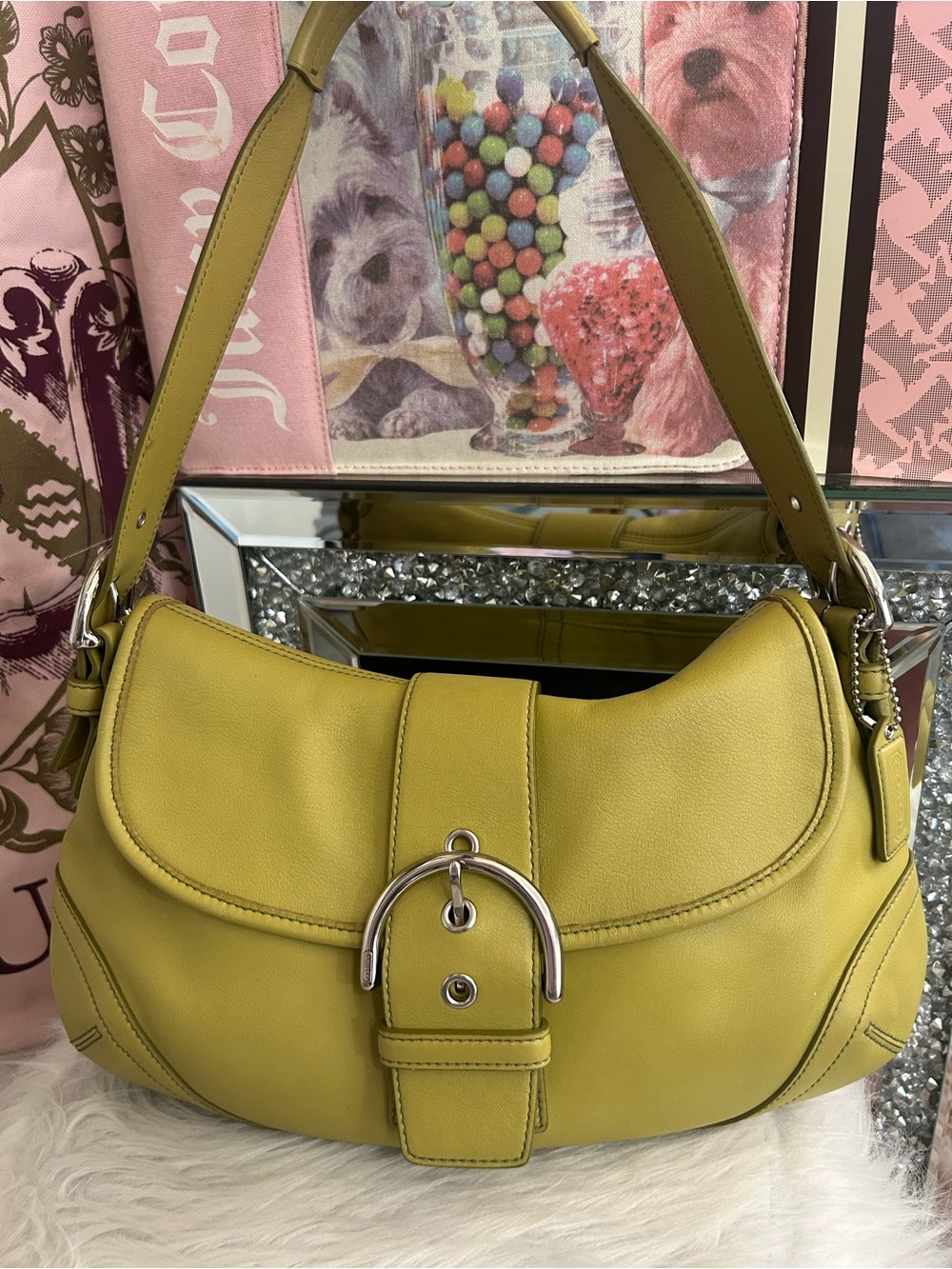 Y2K Vintage 2004 Coach Soho 9248 Lime Green Leather Buckle Flap Shoulder Bag - Picture 3 of 15